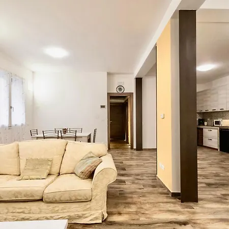 Divine Dante's Ραβένα