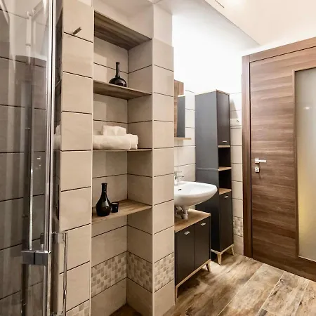 Divine Dante's アパート ラヴェンナ