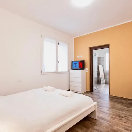 Apartamento Divine Dante's Rávena