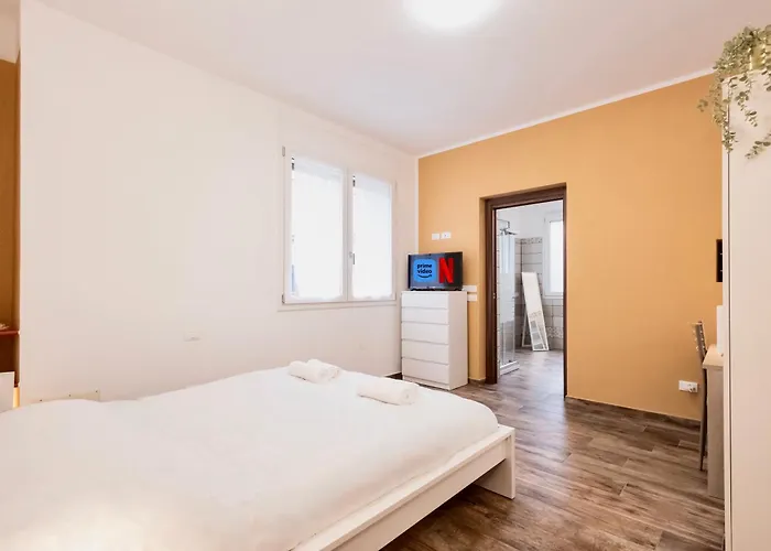 Apartment Divine Dante's Ravenna