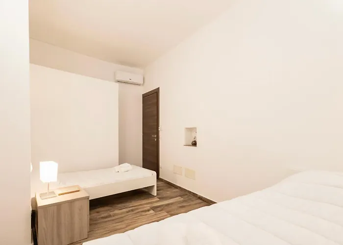 Apartment Divine Dante's Ravenna