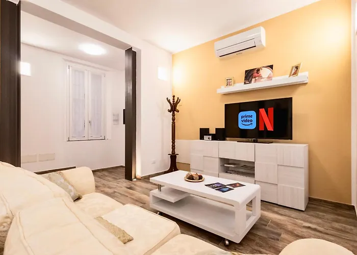 Divine Dante's Ravenna