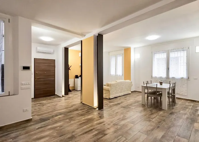 Apartment Divine Dante's Ravenna